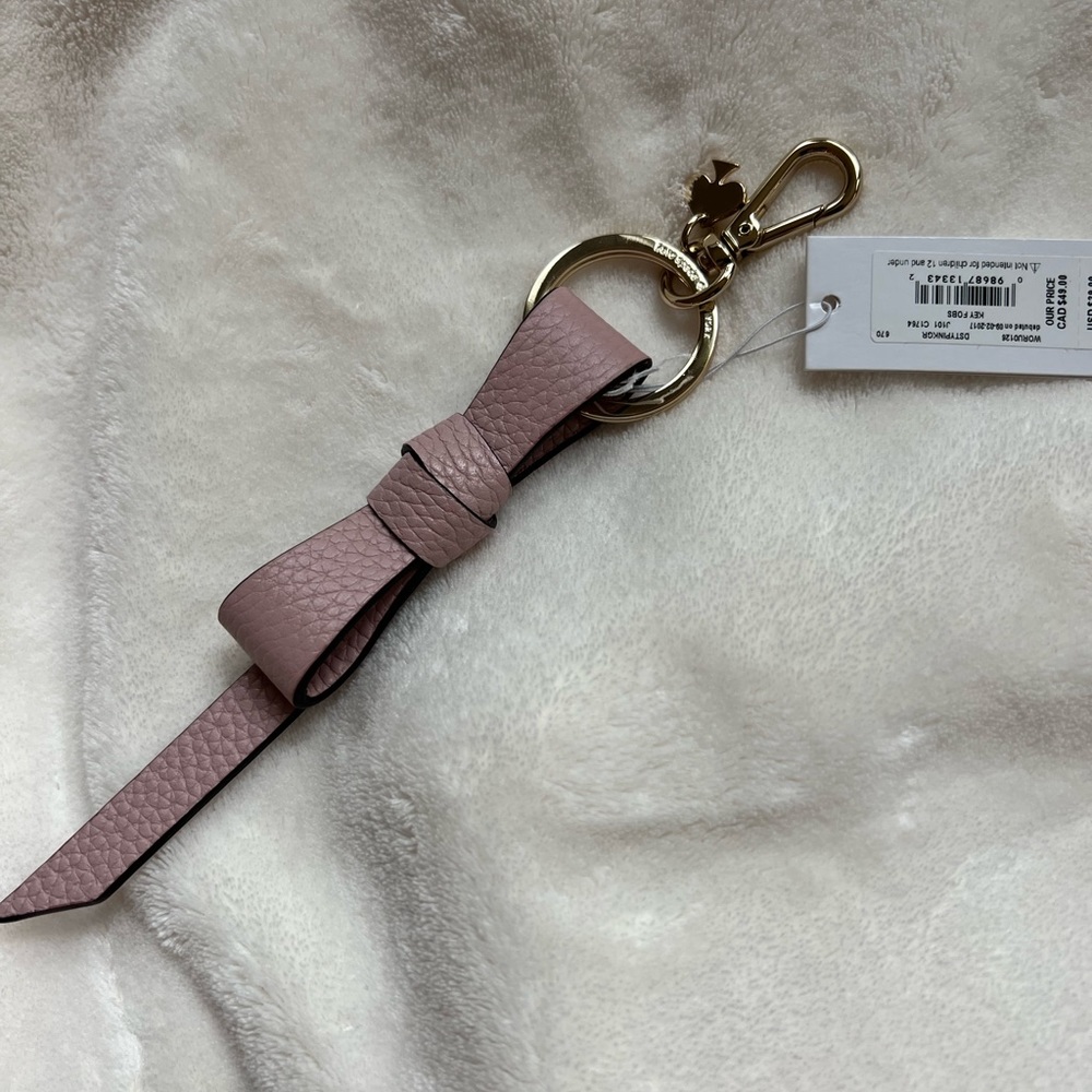 NWT Kate Spade keychain